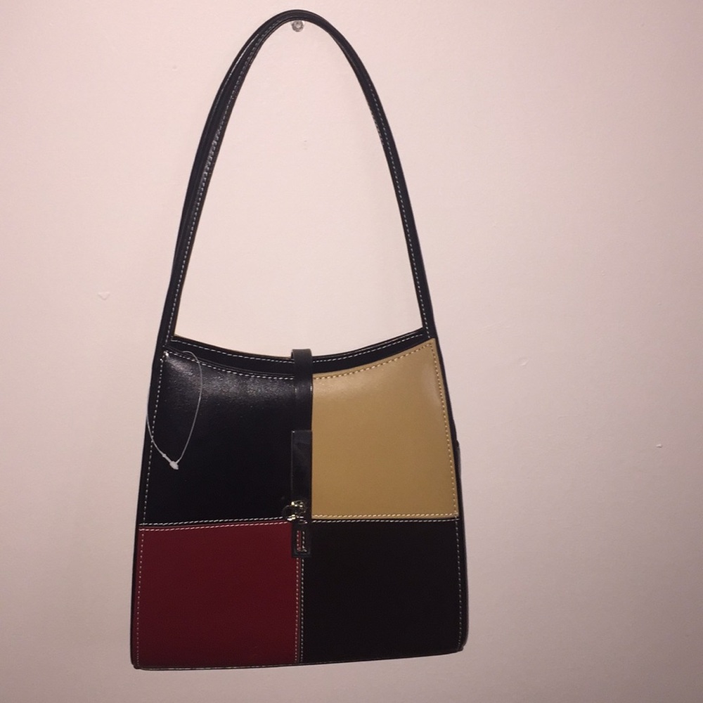 Gorgeous Leather Handbag with Clutch Inside